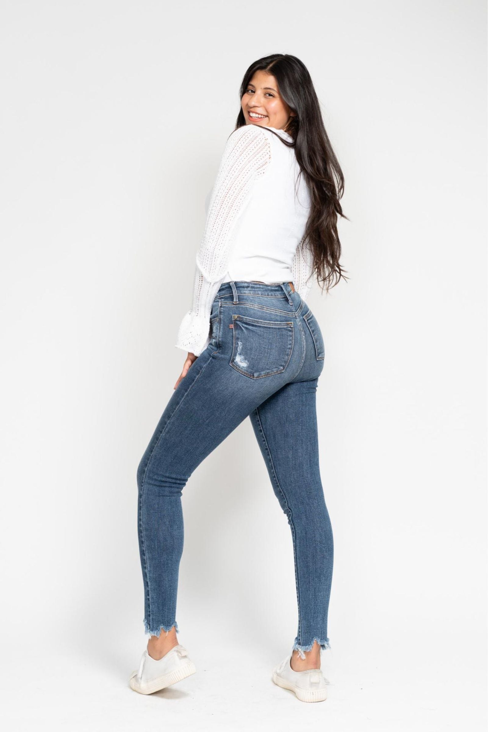 HIGH WAIST MEDIUM WASH SHARKBITE HEM SKINNY WITH DESTROY JUDY BLUE DENIM