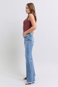 HIGH WAIST MEDIUM WASH BOOTCUT JUDY BLUE DENIM FRAYED HEM
