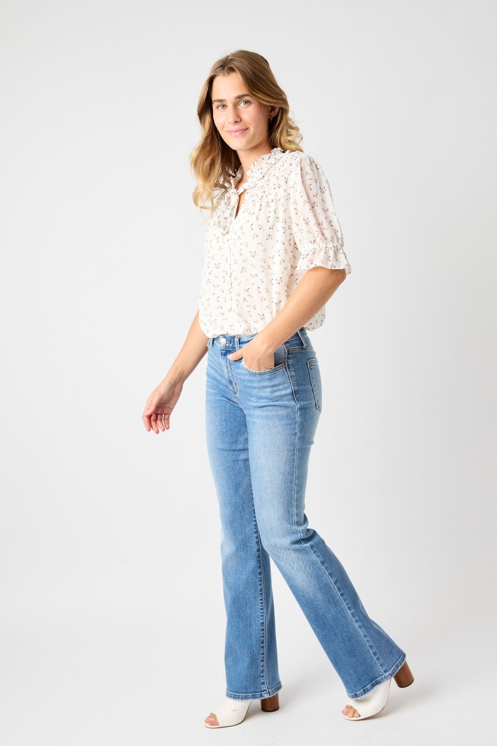 MID RISE VINTAGE BOOTCUT MEDIUM WASH JUDY BLUE DENIM-PLUS