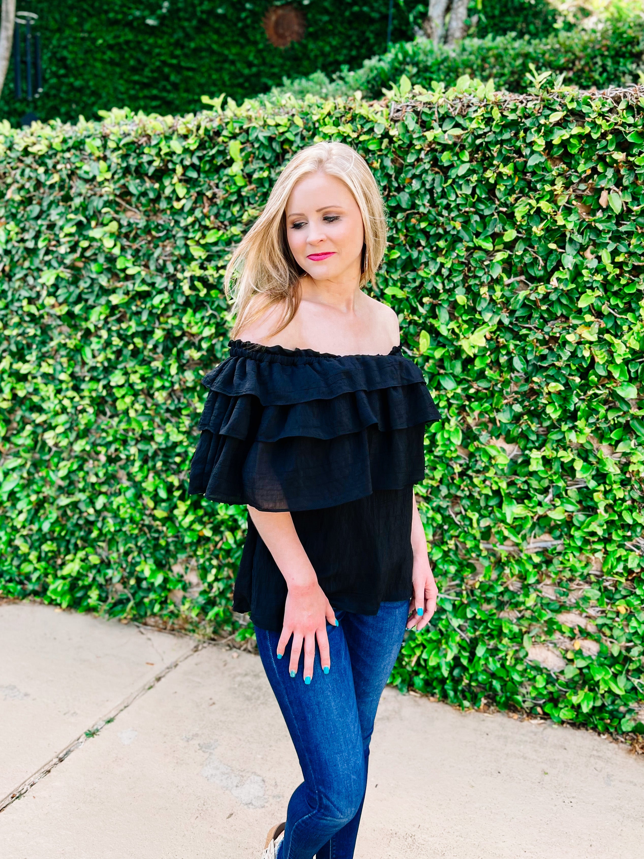 Black Ruffle Off/On Shoulder Top