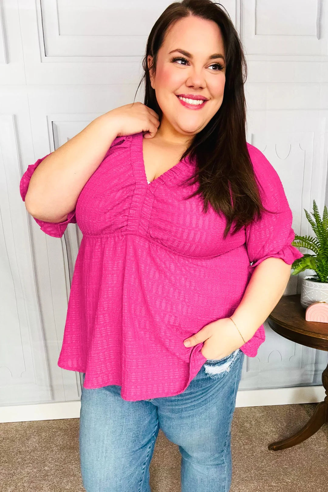MAGENTA FUCHSIA TEXTURED VNECK BABYDOLL TOP
