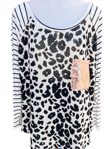 Animal Sequin Pocket Raglan Oatmeal Black Top-PLUS