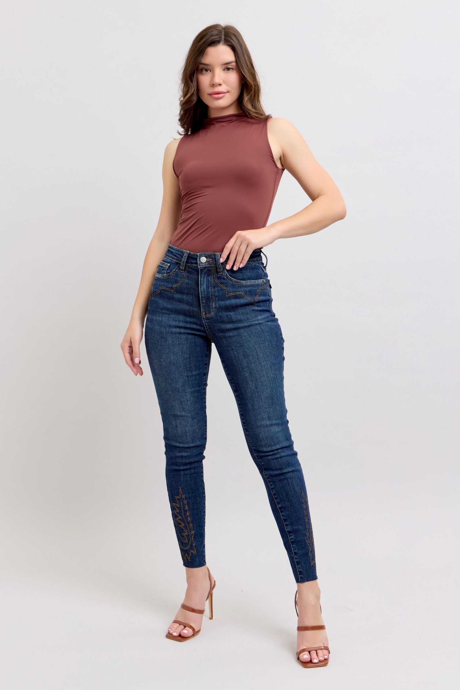 DARKWASH WESTERN EMBROIDERY DETAIL HIGH WAIST SKINNY JUDY BLUE DENIM