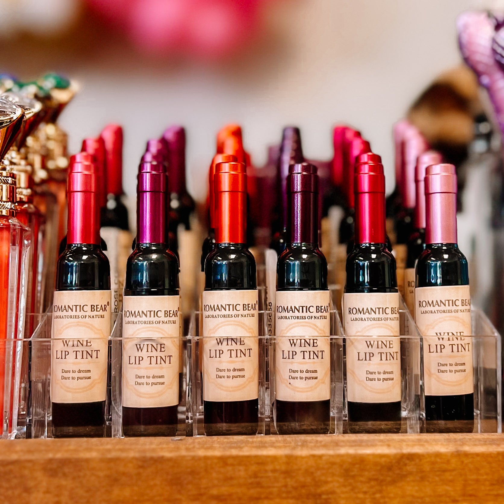 WINE BOTTLE LIPGLOSS