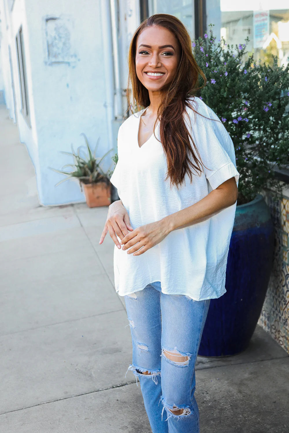 IVORY CRINKLED WOVEN CUFFED SLEEVE TOP