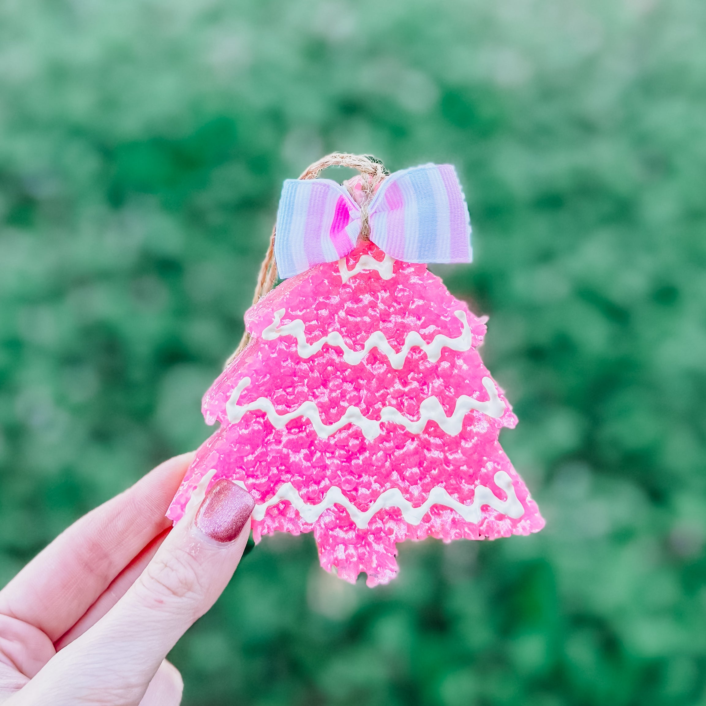 PINK SUGAR EMBELLISHED PINK CHRISTMAS TREE WITH RIBBON FRESHIE