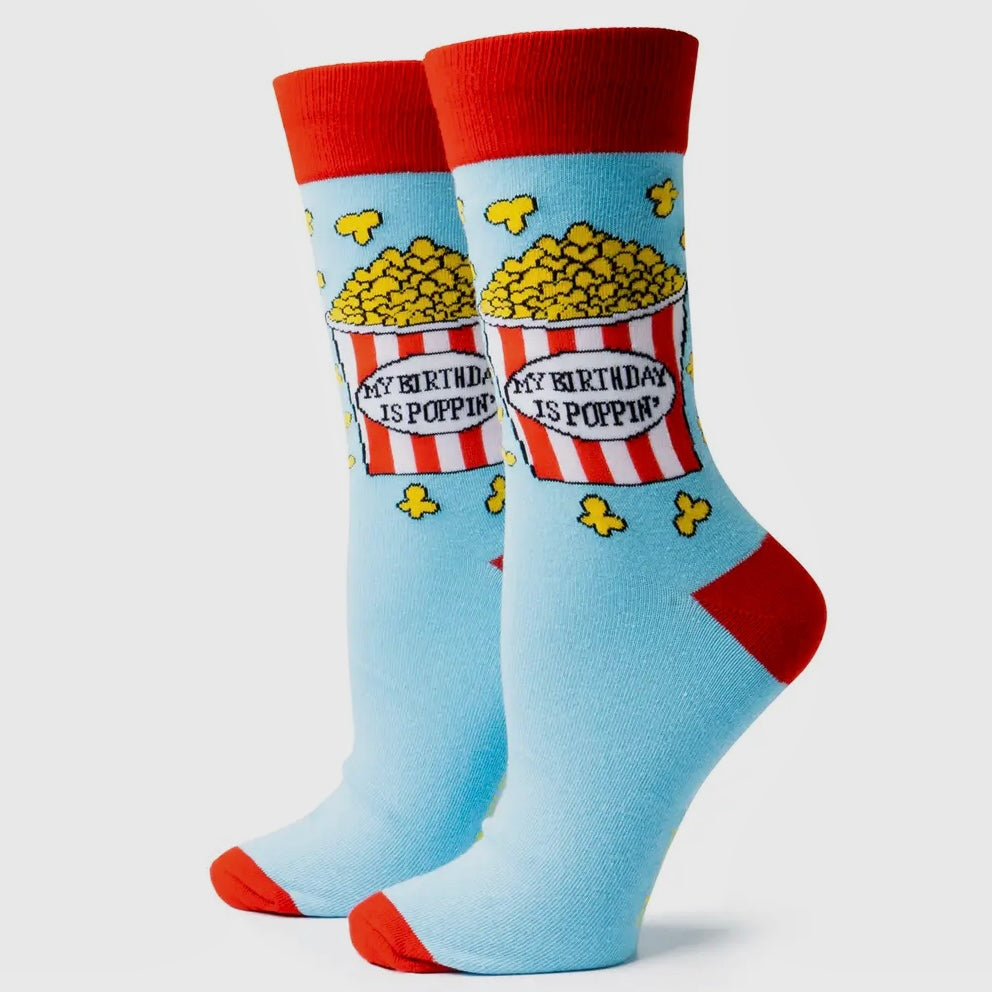 TWO LEFT FEET IT'S YO BIRTHDAY GIFT - CARD & SOCK SET