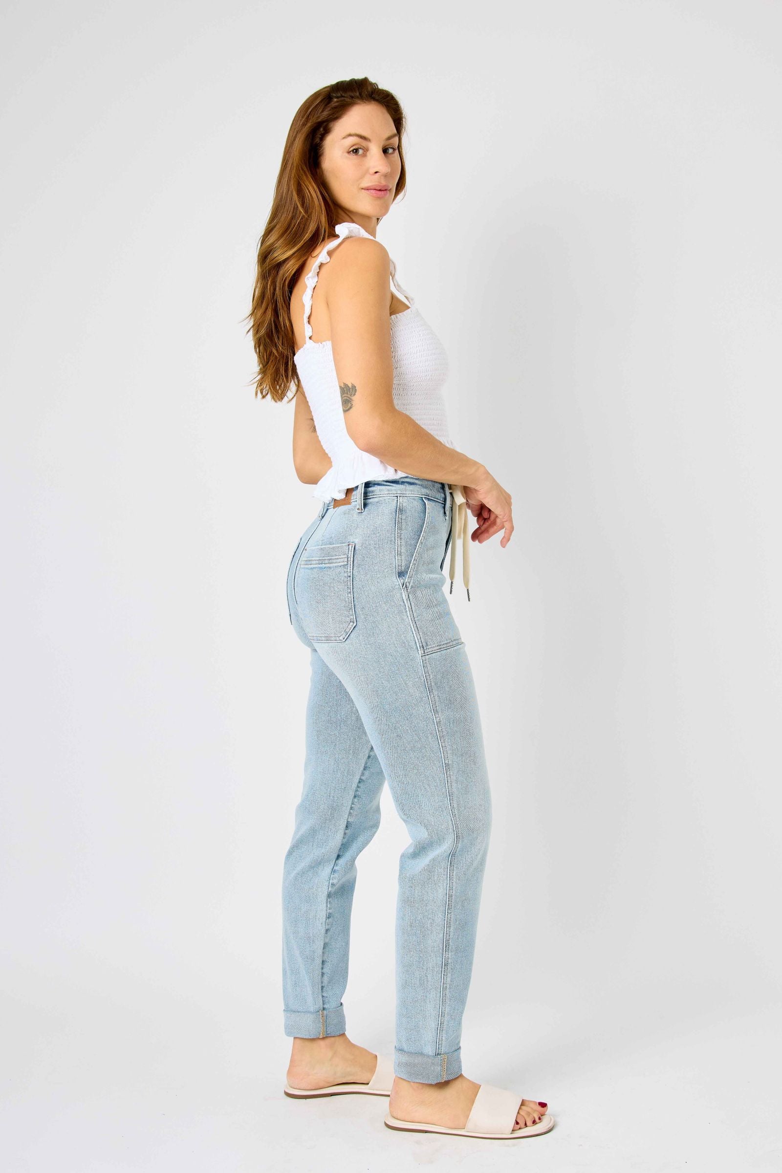 JOGGERS LIGHT WASH HIGH WAIST VINTAGE DOUBLE CUFF JUDY BLUE DENIM-PLUS