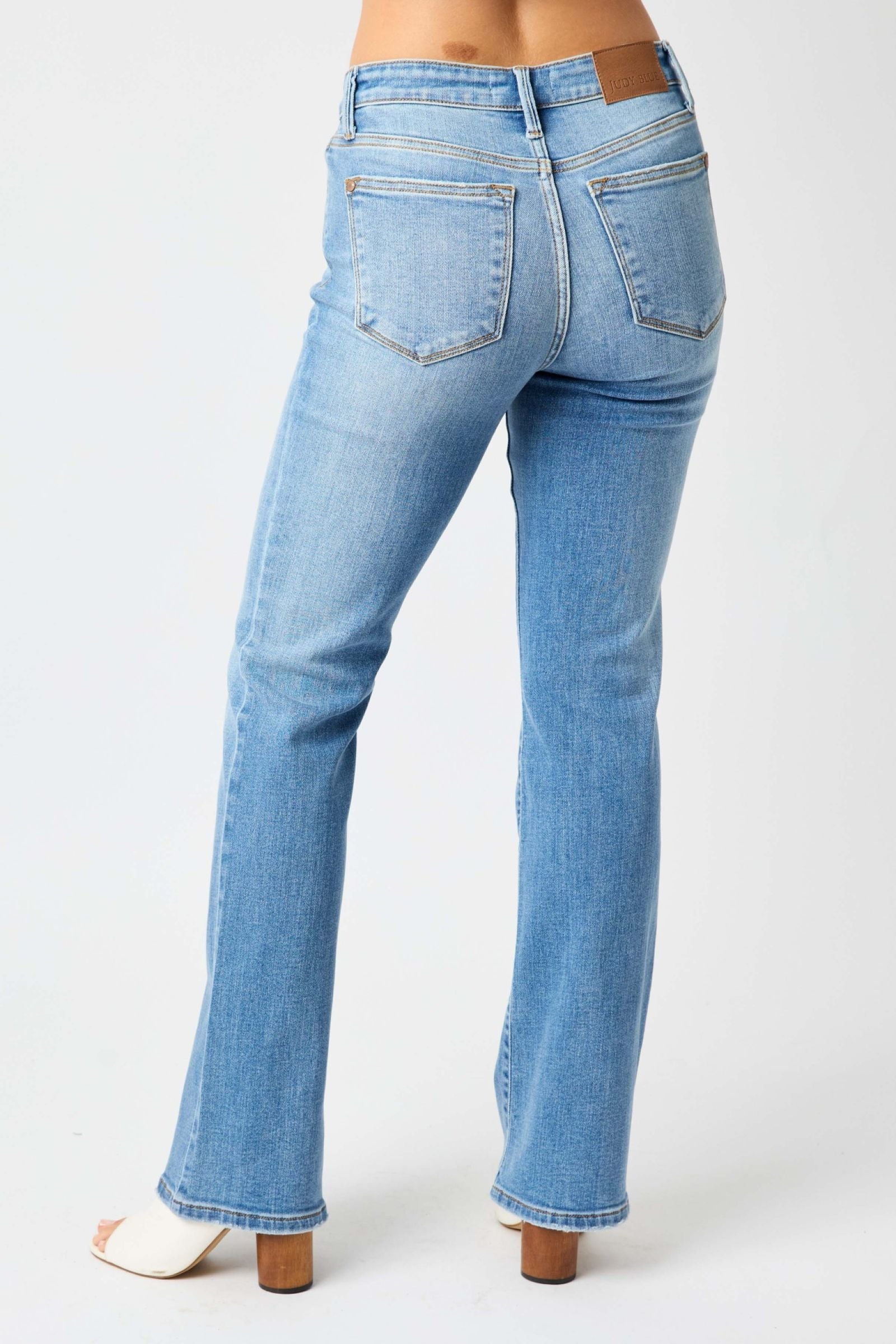 MID RISE VINTAGE BOOTCUT MEDIUM WASH JUDY BLUE DENIM-PLUS