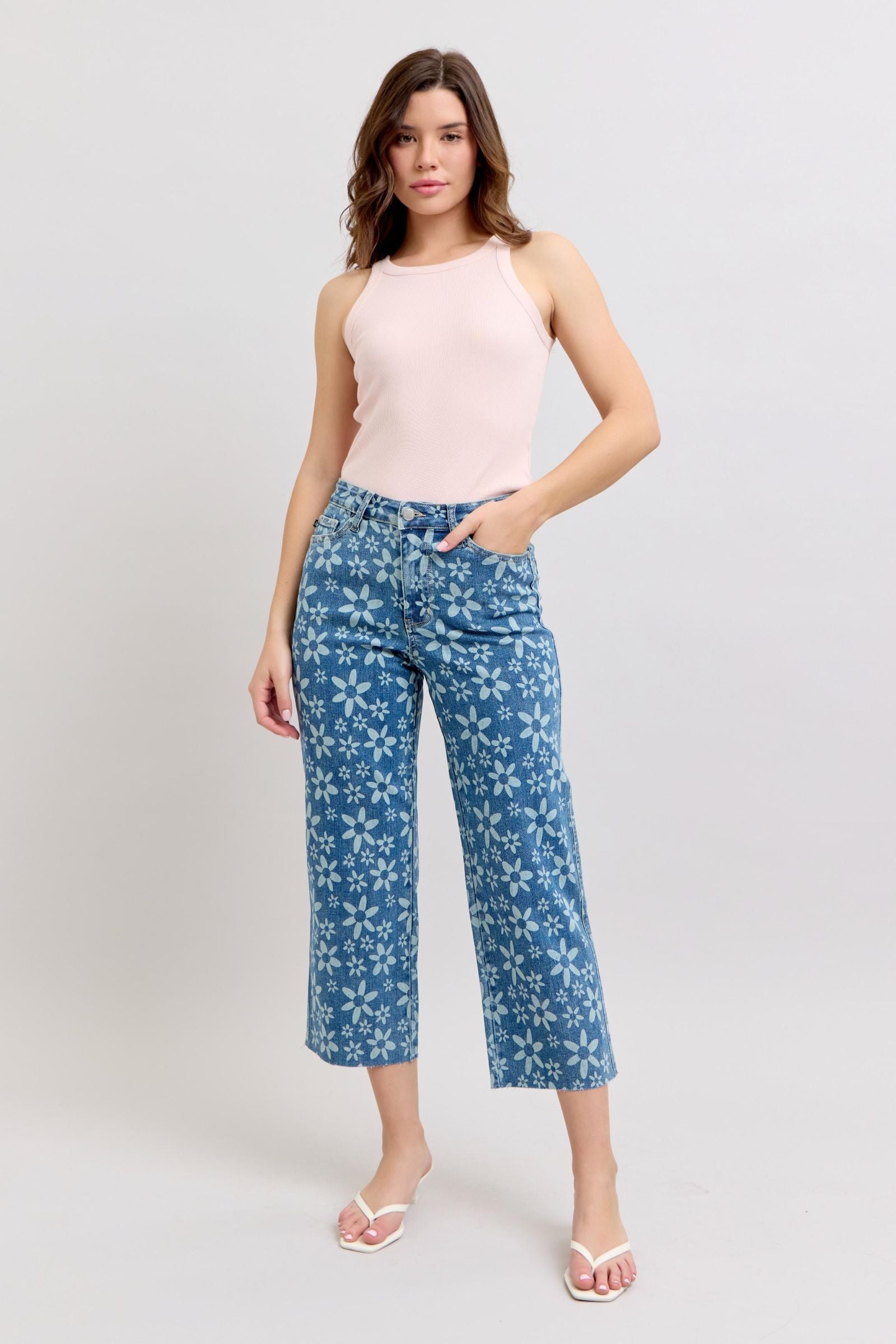 HIGH WAIST FLOWER PRINT CROPPED WIDE LEG JUDY BLUE DENIM MEDIUM WASH-PLUS