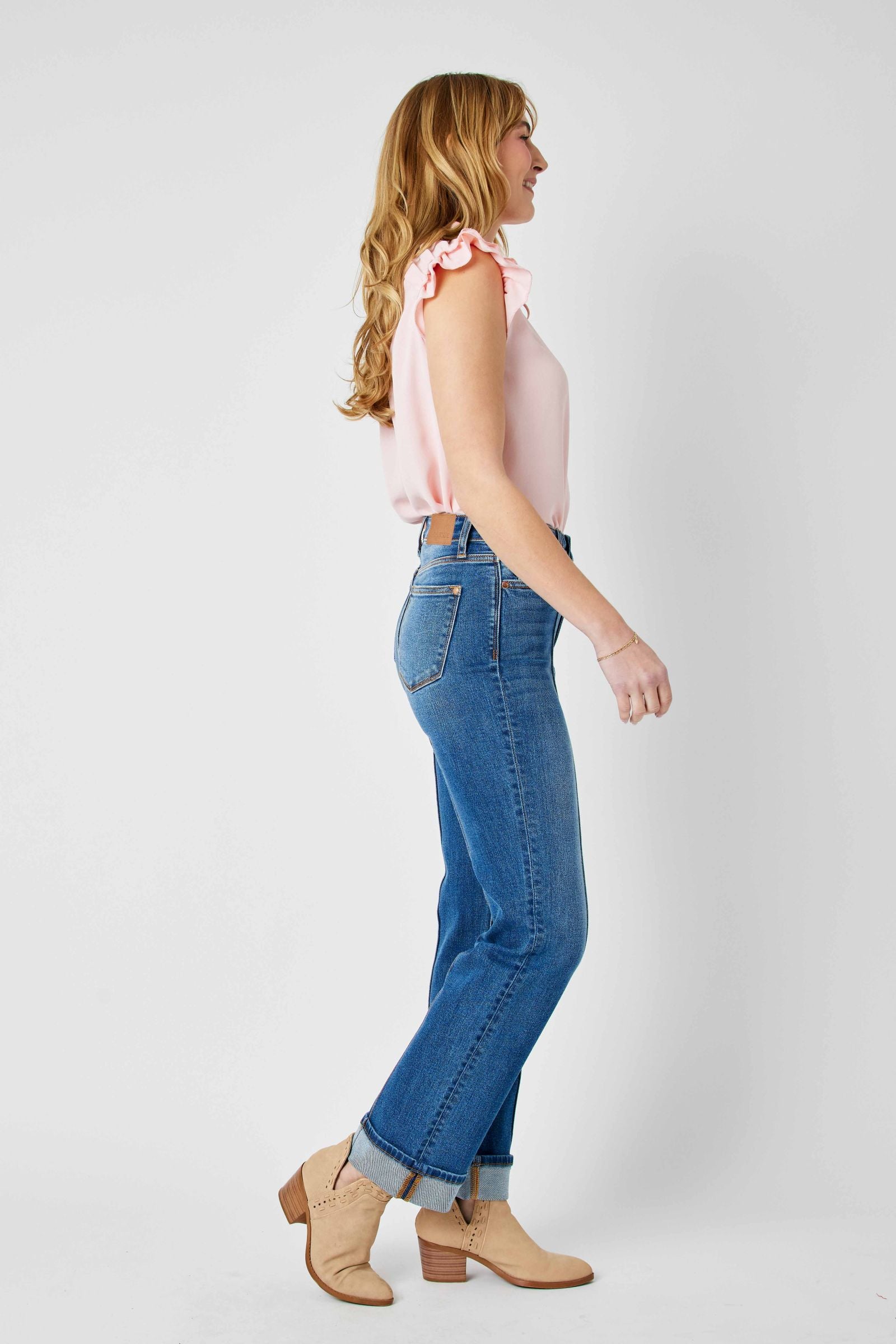 MEDIUM WASH HIGH WAIST FRONT SEAM DETAIL & CUFFED STRAIGHT JUDY BLUE DENIM