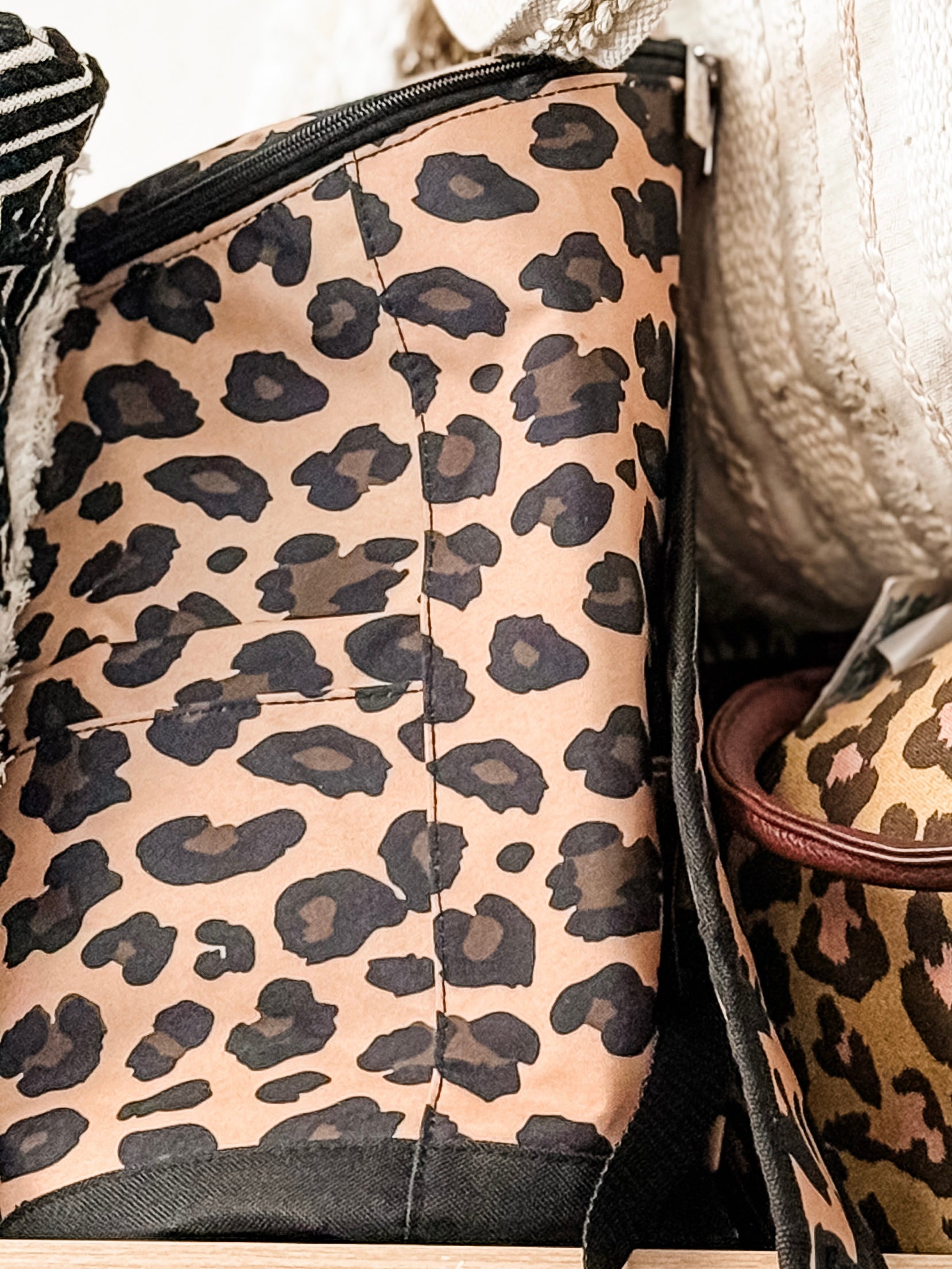 WILD SIDE LEOPARD BACKPACK COOLER