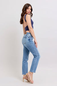 MID RISE VINTAGE WASH SLIM FIT WITH CELL PHONE POCKET MEDIUM WASH JUDY BLUE DENIM