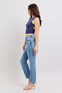 MID RISE VINTAGE WASH SLIM FIT WITH CELL PHONE POCKET MEDIUM WASH JUDY BLUE DENIM
