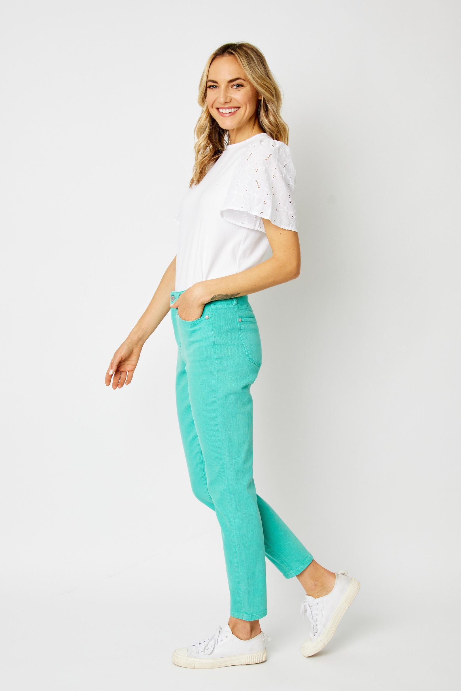 AQUA SLIM FIT JUDY BLUE DENIM HIGH WAIST