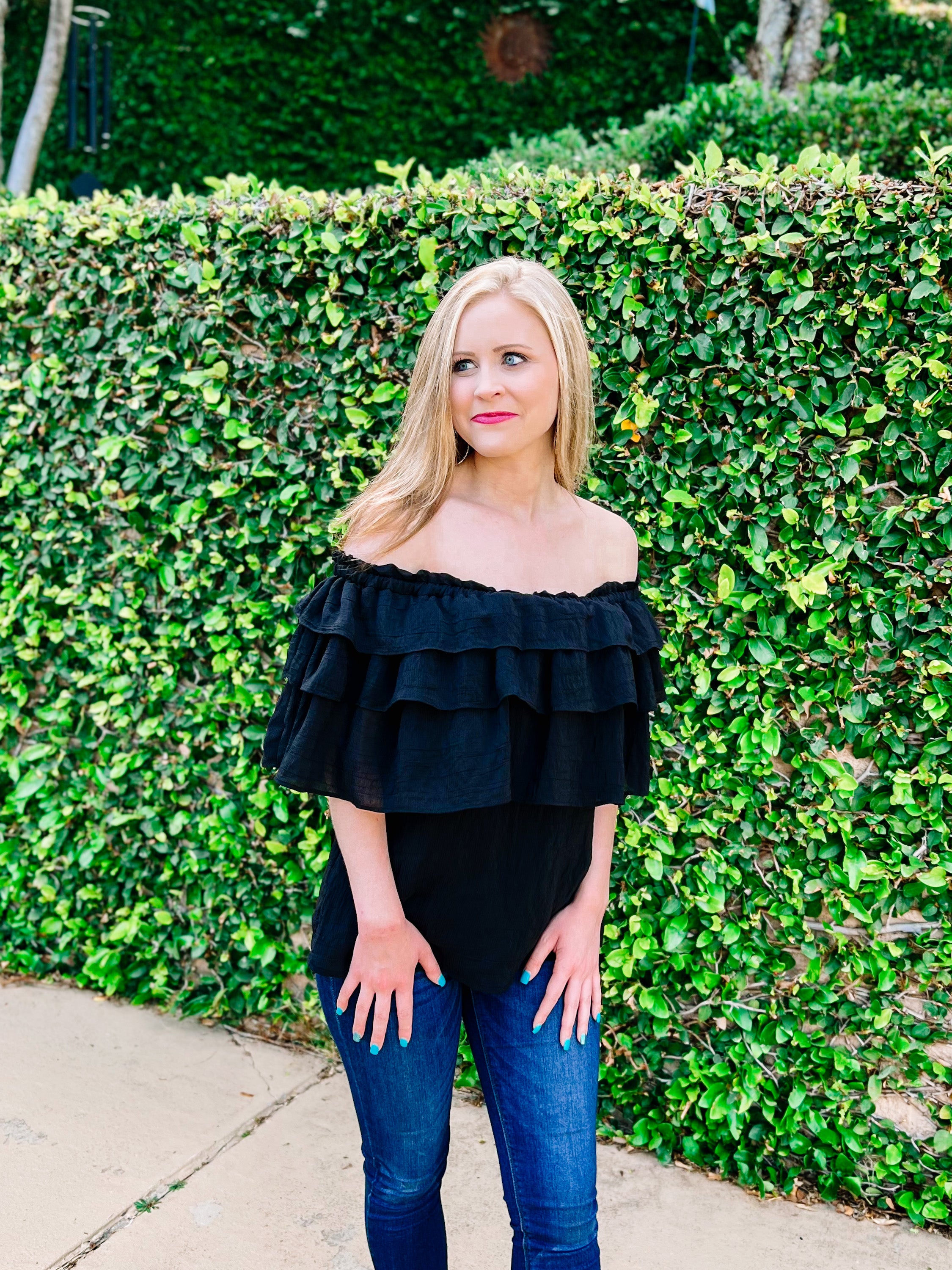 Black Ruffle Off/On Shoulder Top