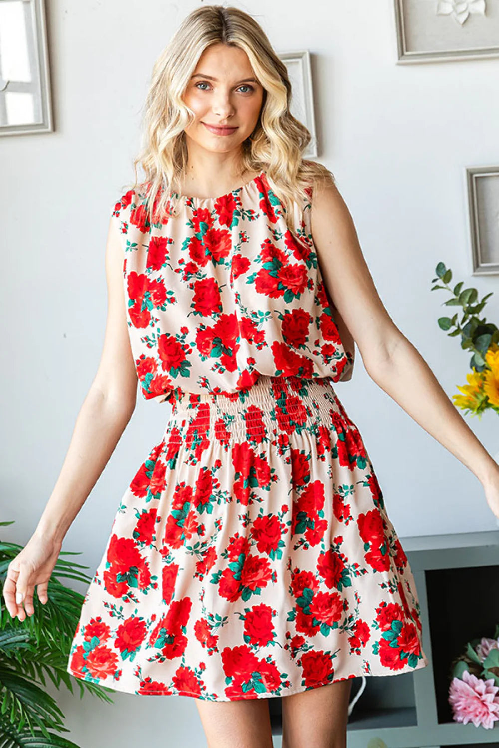RED ROSES FLORAL TAN SLEEVELESS FIT & FLARE PUFF DRESS