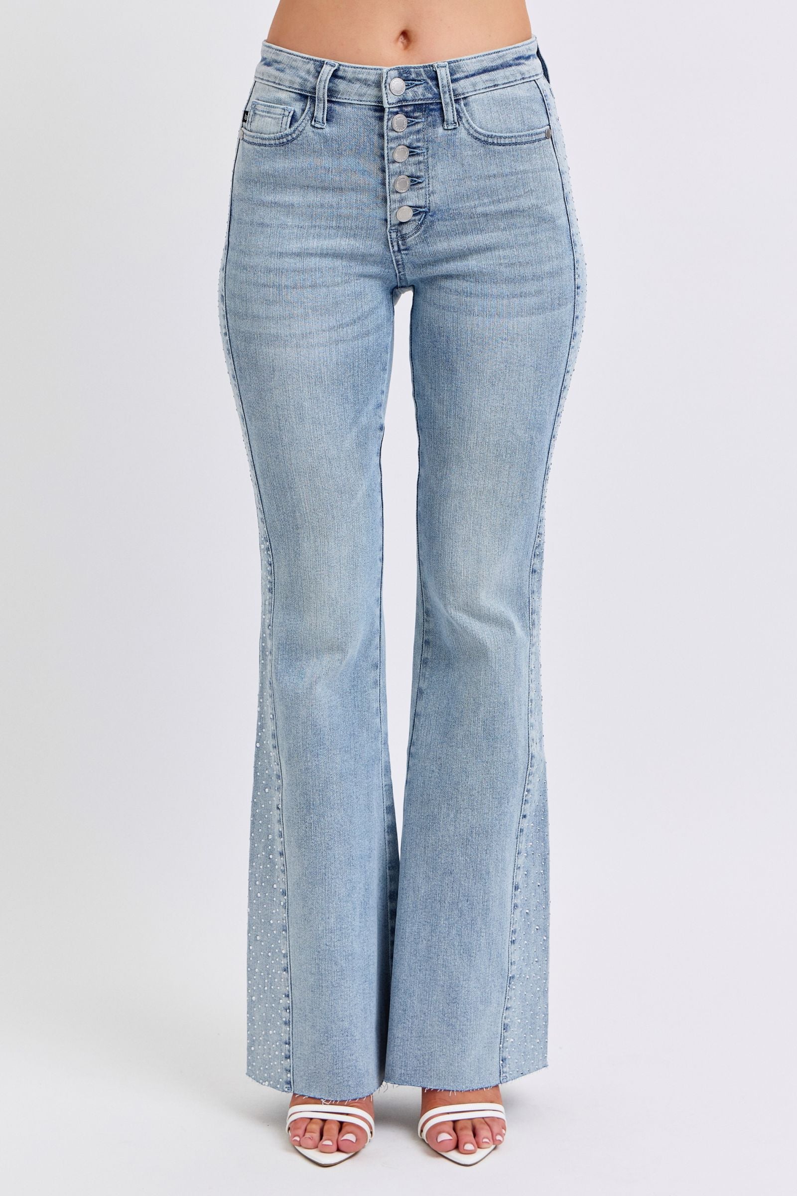 MID RISE RHINESTONE LIGHT WASH SIDE PANEL DETAIL FLARE DENIM JUDY BLUE