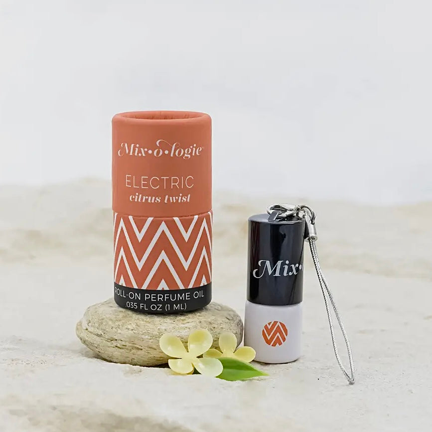 MIXOLOGIE MINI ROLL ON PERFUME KEYCHAIN