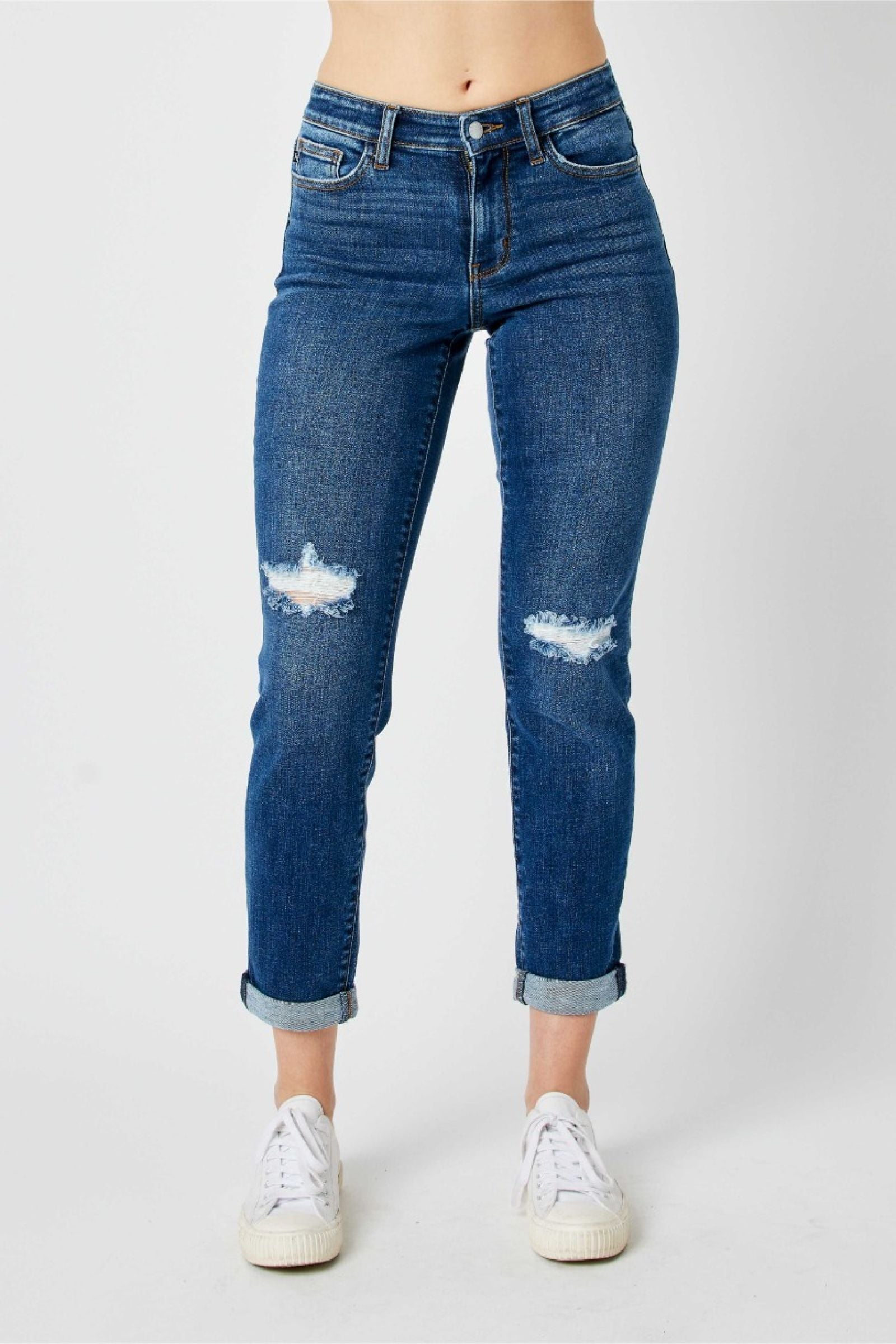 MID RISE DESTROYED SLIM MEDIUM WASH JUDY BLUE DENIM