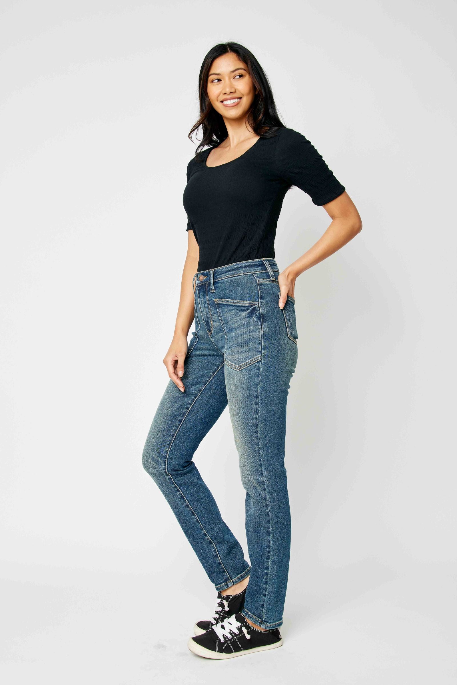 DARKWASH HIGH WAIST CLASSIC RELAXED JUDY BLUE DENIM