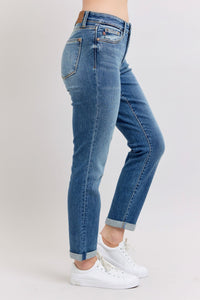 MID RISE VINTAGE WASH DARK WASH NON DESTROY BOYFRIEND FIT JUDY BLUE DENIM-PLUS