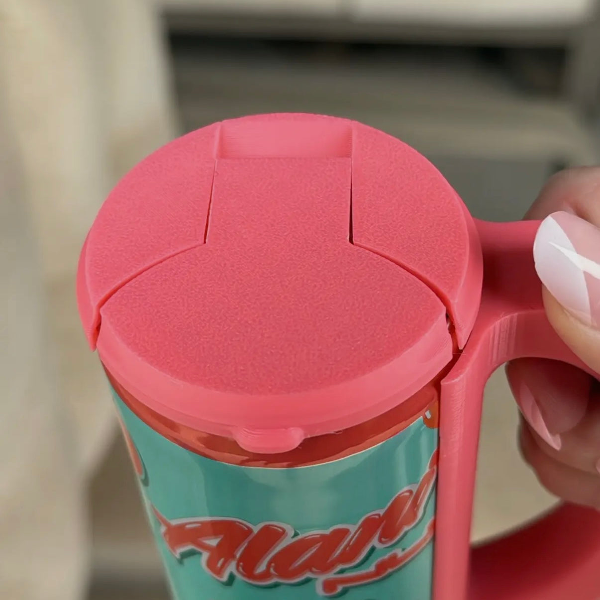 2 PIECE SET - THE "ORIGINAL SIPZEY" 12OZ SKINNY CAN HOLDER *HANDLE* & MATCHING SKINNY CAN *LID* MADE IN USA!