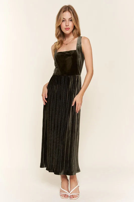 OLIVE STRAPPY VELVET HOLIDAY MAXI DRESS