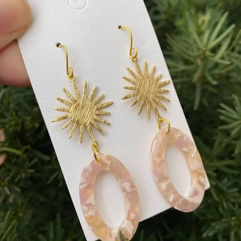 PEACH OVAL LOOPED SUNBURST SPARK ACRYLIC GOLD STATEMENT HANDMADE BBB EARRINGS