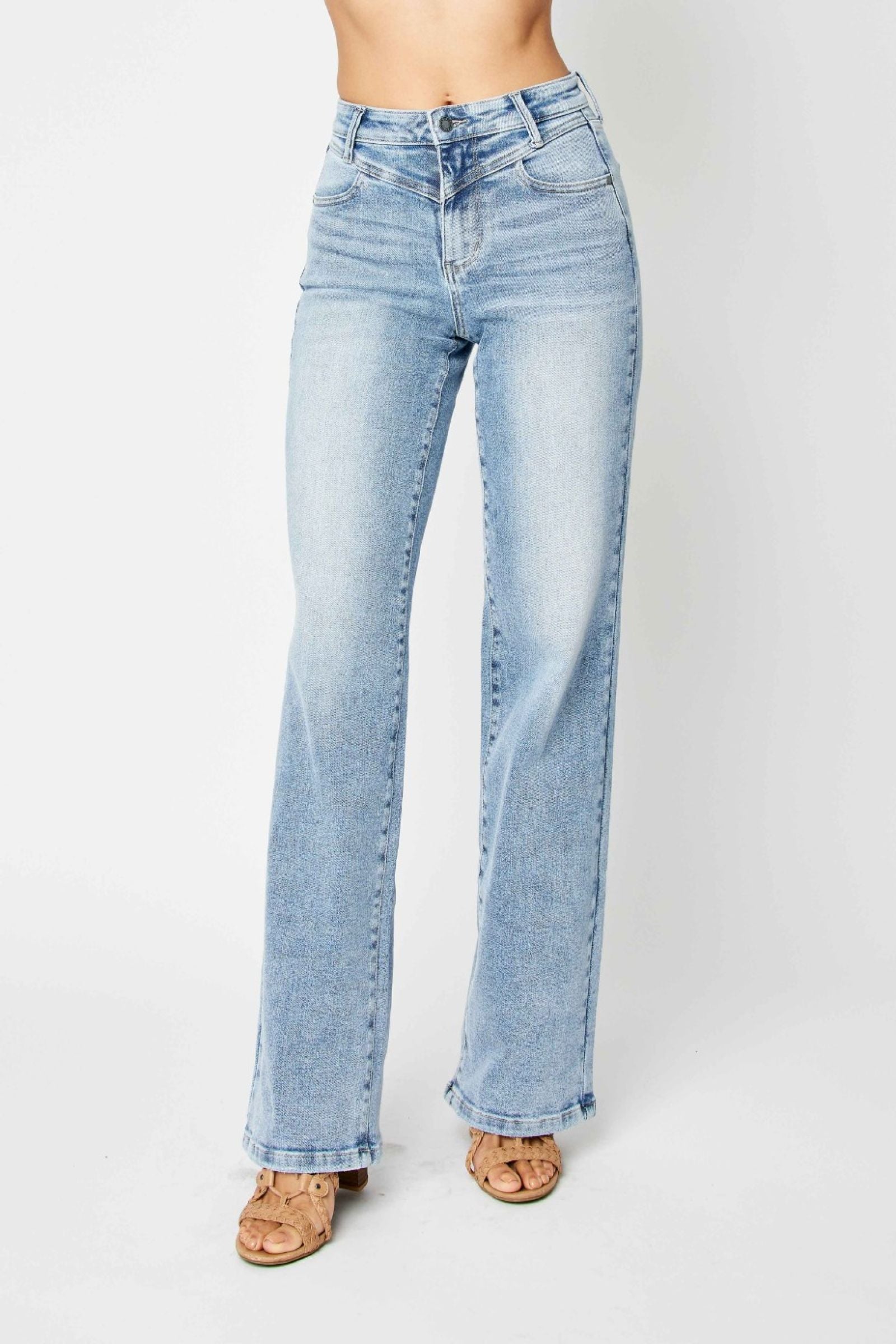 JUDY BLUE HIGH WAIST FRONT YOKE RETRO WIDE MEDIUM WASH DENIM