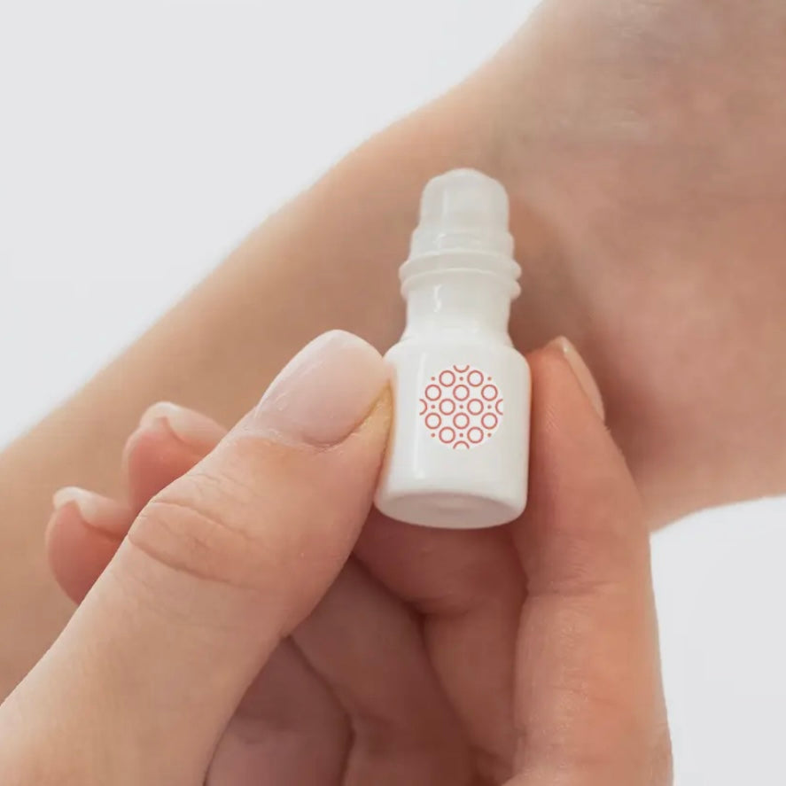 MIXOLOGIE MINI ROLL ON PERFUME KEYCHAIN