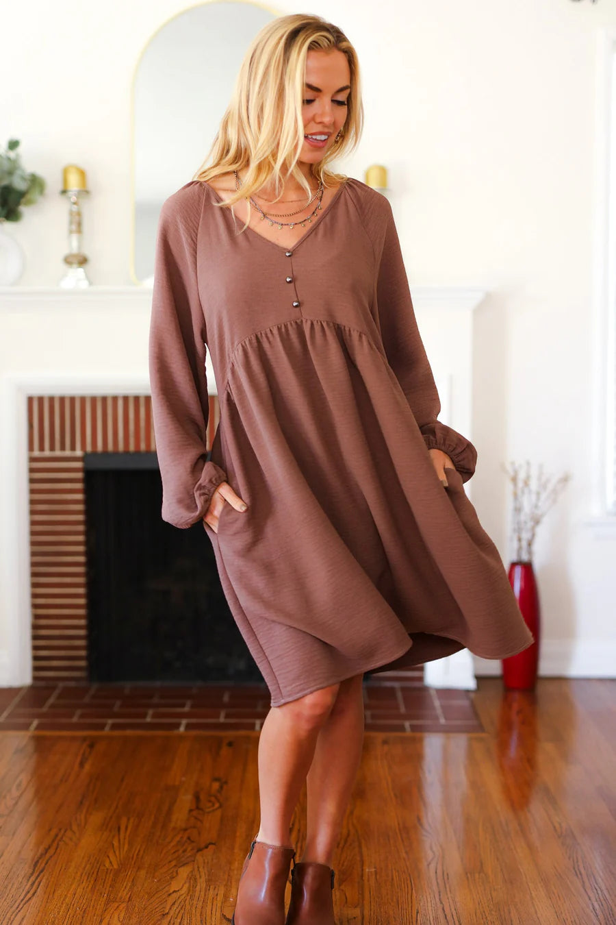 MOCHA WAFFLE KNIT WOVEN VNECK BABYDOLL DRESS