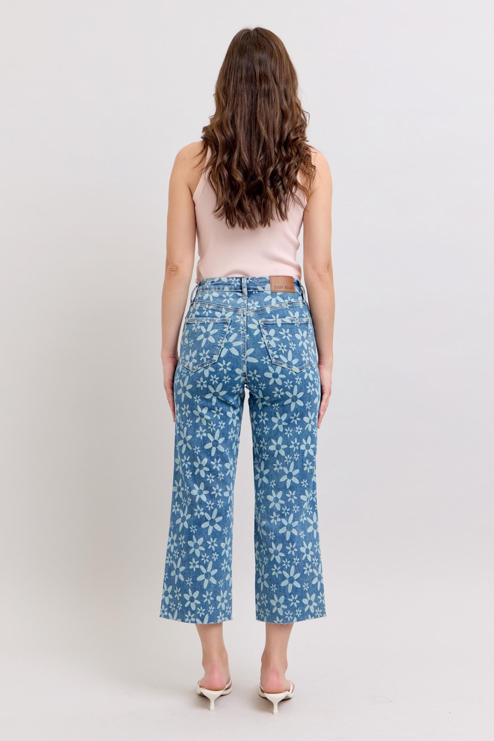 HIGH WAIST FLOWER PRINT CROPPED WIDE LEG JUDY BLUE DENIM MEDIUM WASH