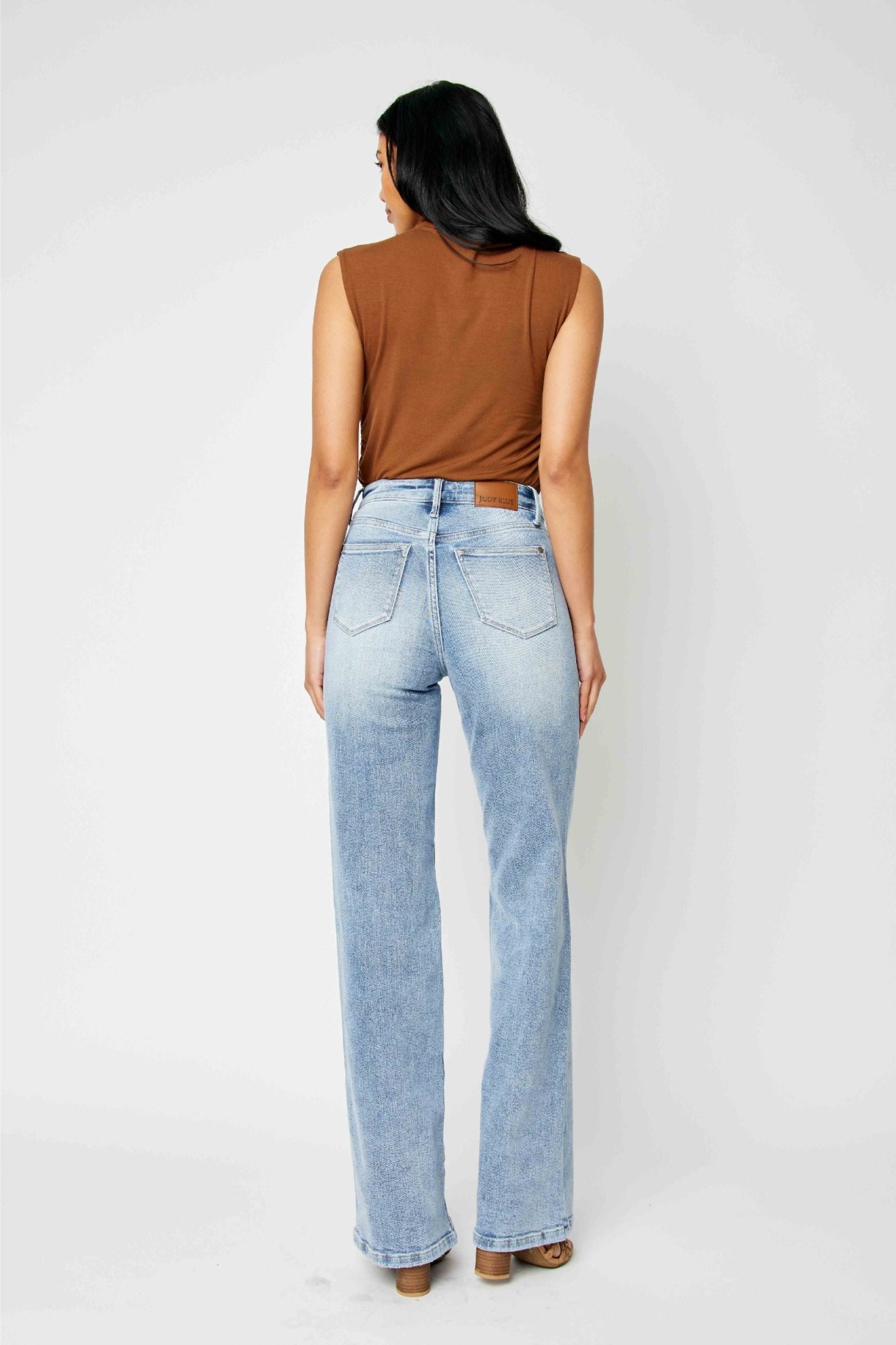JUDY BLUE HIGH WAIST FRONT YOKE RETRO WIDE MEDIUM WASH DENIM