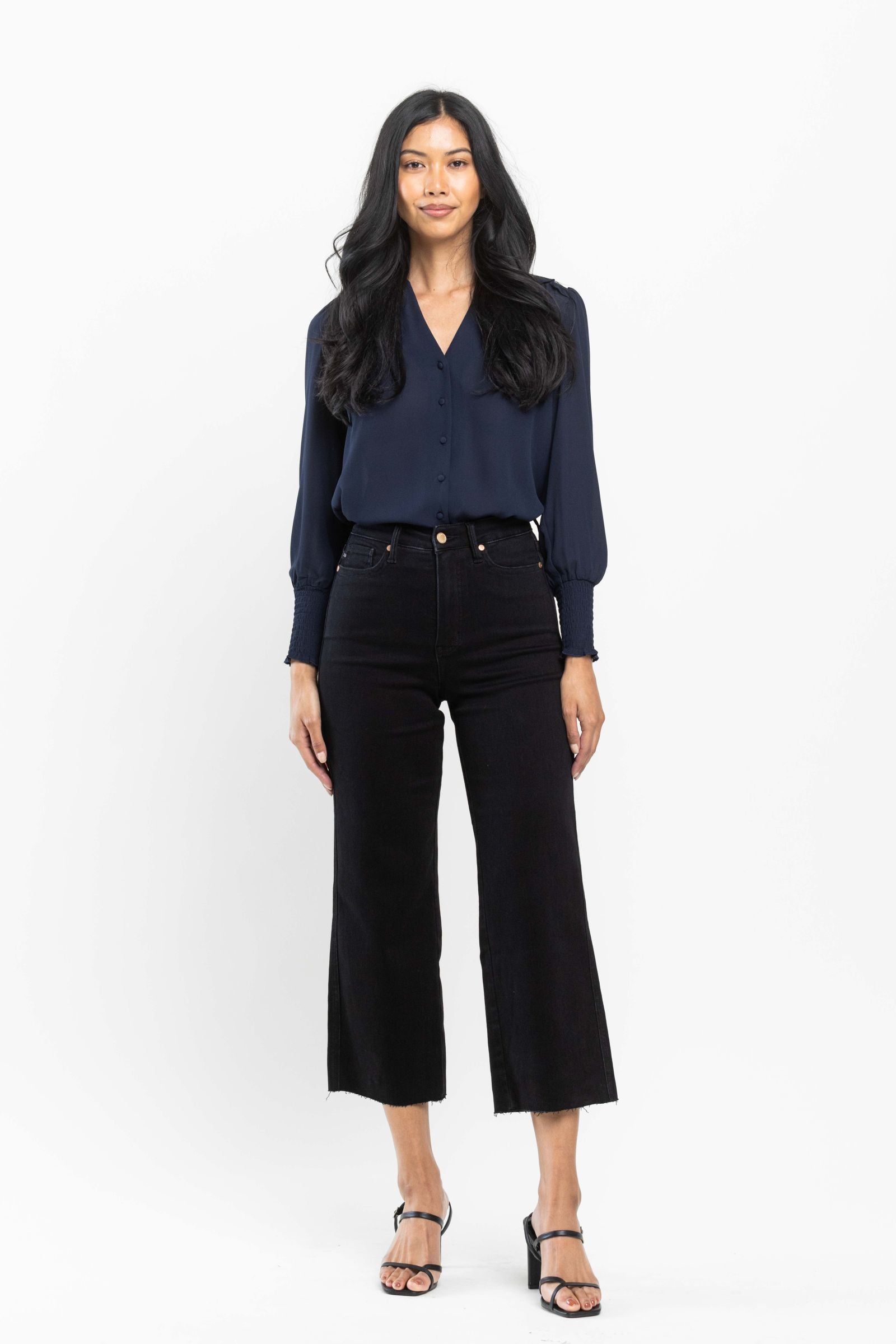 JUDY BLUE HIGH WAIST TUMMY CONTROL BLACK WIDE CROP LEG DENIM-PLUS