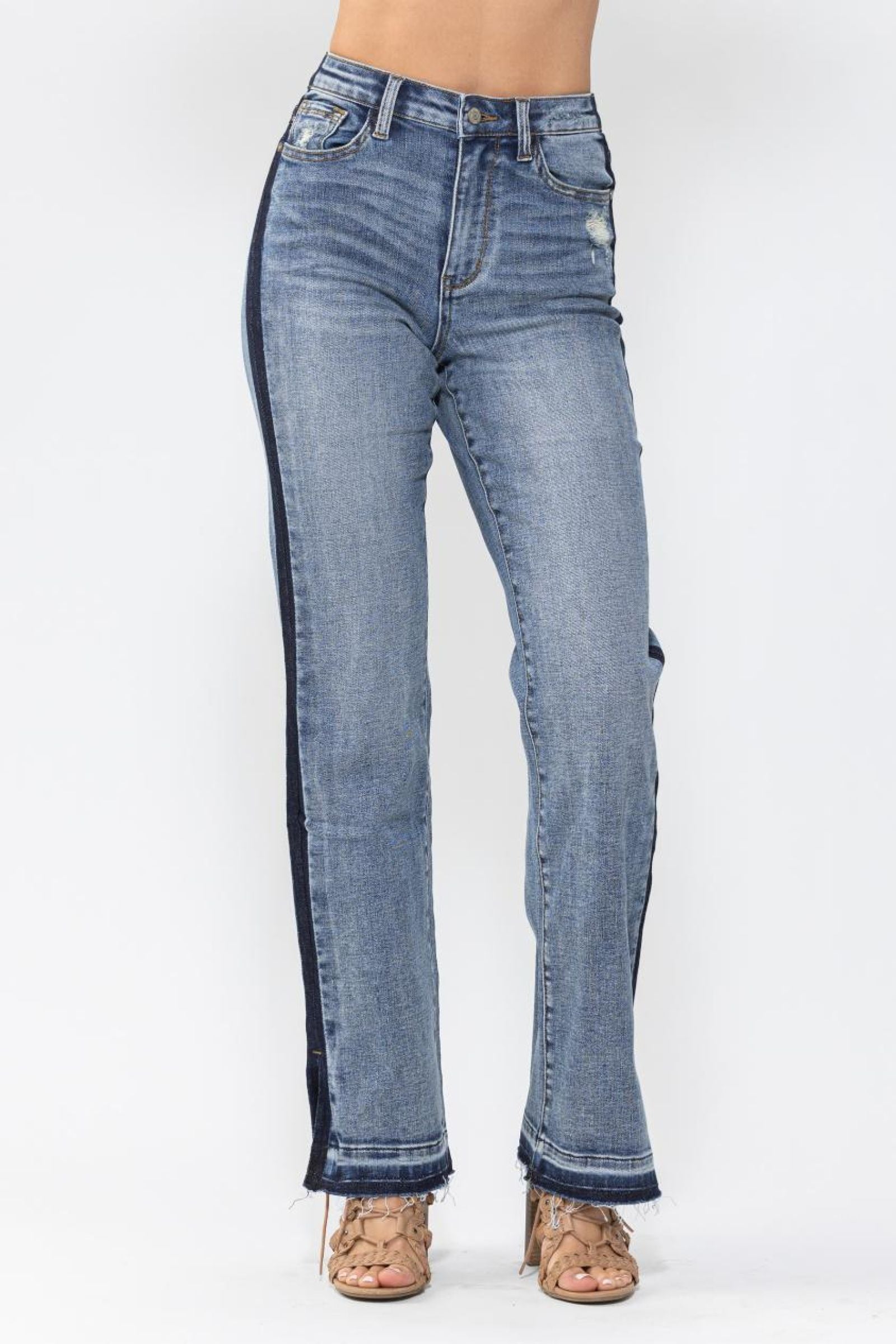 MEDIUM WASH HIGH WAIST SIDE SEAM DETAIL STRAIGHT DENIM JUDY BLUE