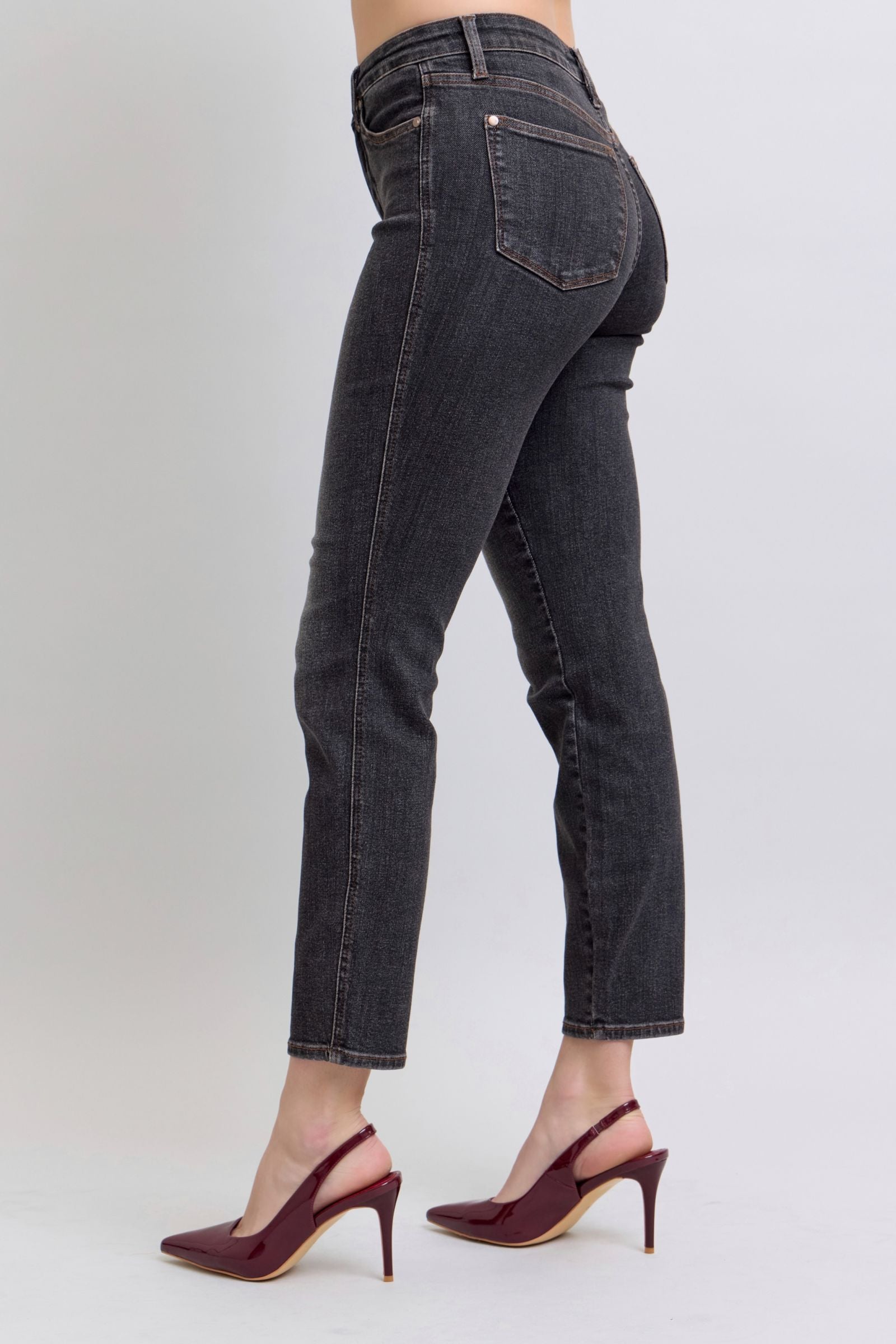 BLACK VINTAGE WASH MID RISE TUMMY CONTROL SLIM FIT JUDY BLUE DENIM