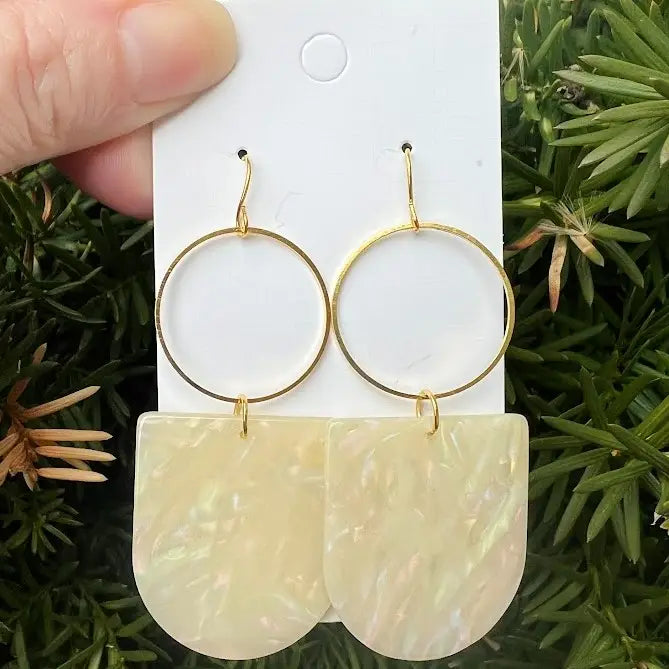 ADELE IRIDESCENT CREAM STATEMENT ACRYLIC HOOP HANDMADE BBB EARRINGS