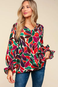 HUNTER GREEN MAGENTA ABSTRACT VNECK SMOCKED RUFFLE HEM TOP-PLUS