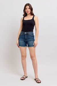 DARKWASH TUMMY CONTROL HIGH WAIST FRAYED HEM SHIELD BACK POCKETS SHORTS JUDY BLUE DENIM-PLUS