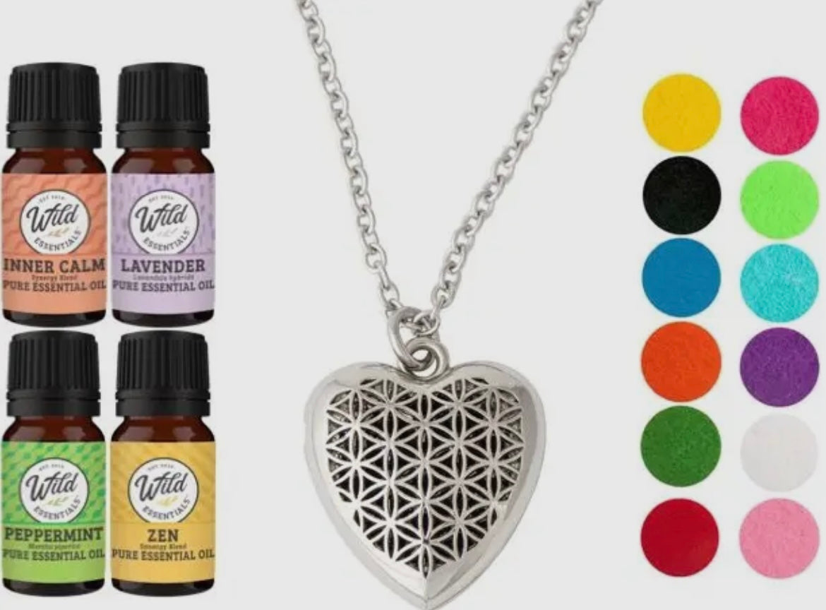 Aromatherapy Necklace Diffuser & Felt Pieces & 4 Essential Oils
