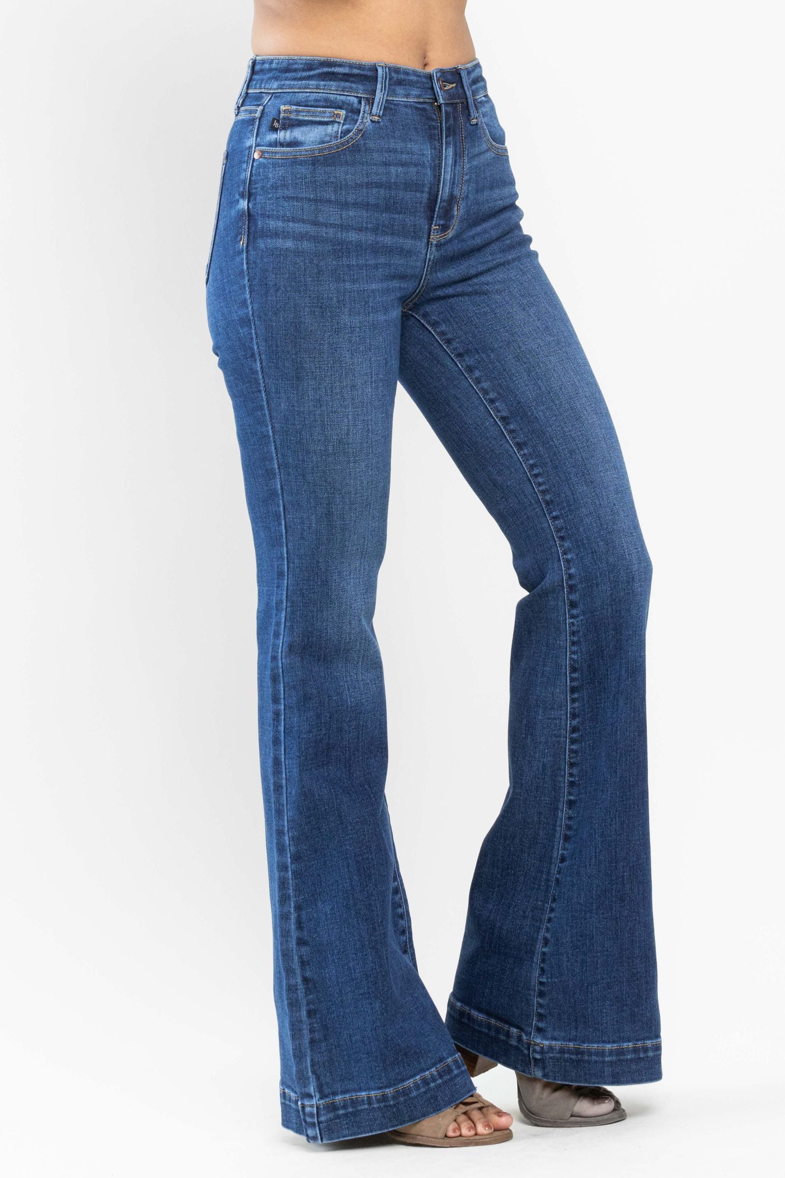 MEDIUM WASH HIGH WAIST WIDE HEM FLARE JUDY BLUE DENIM