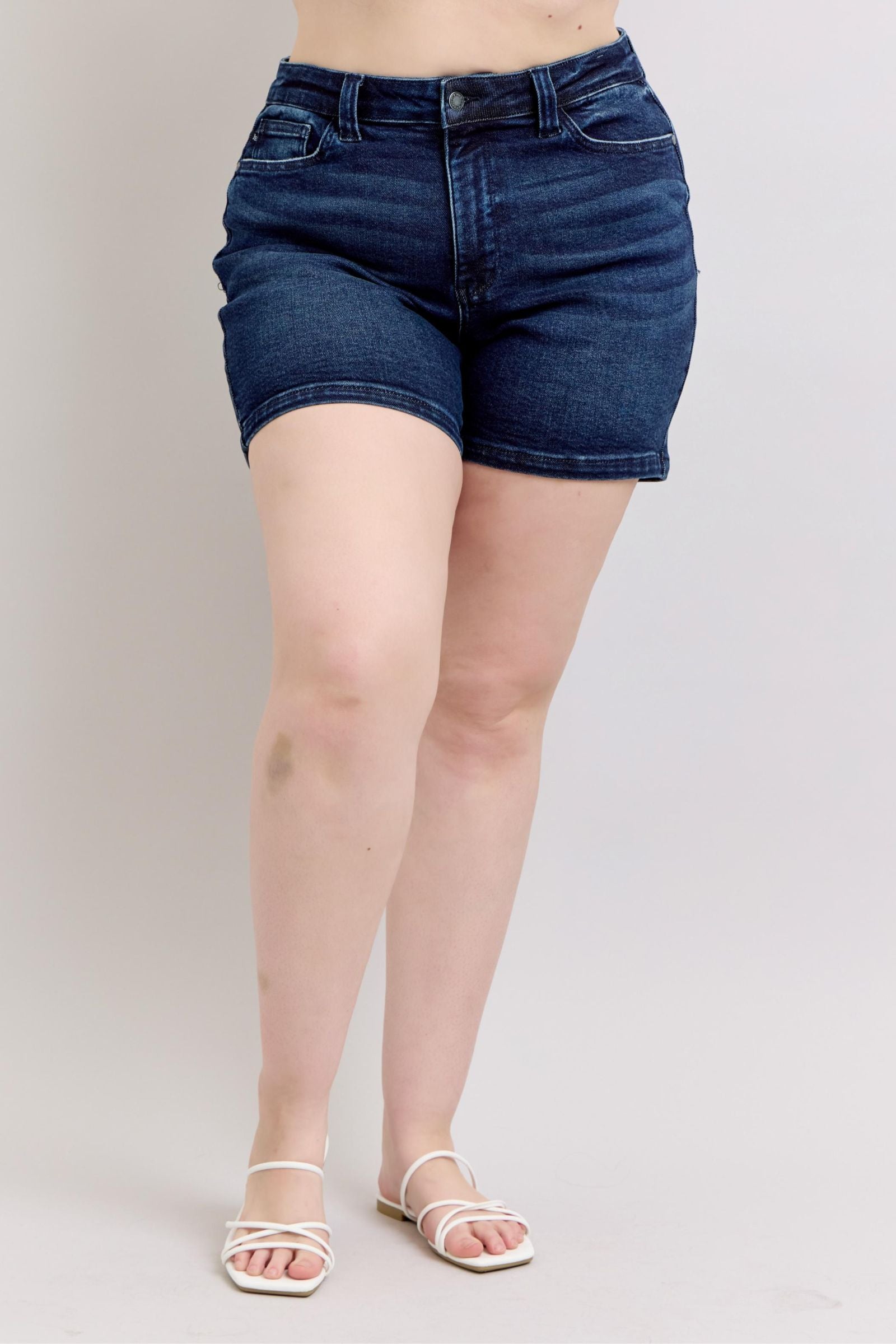 MEDIUM BLUE HIGH WAIST BACK FLAP POCKETED SHORTS JUDY BLUE DENIM-PLUS