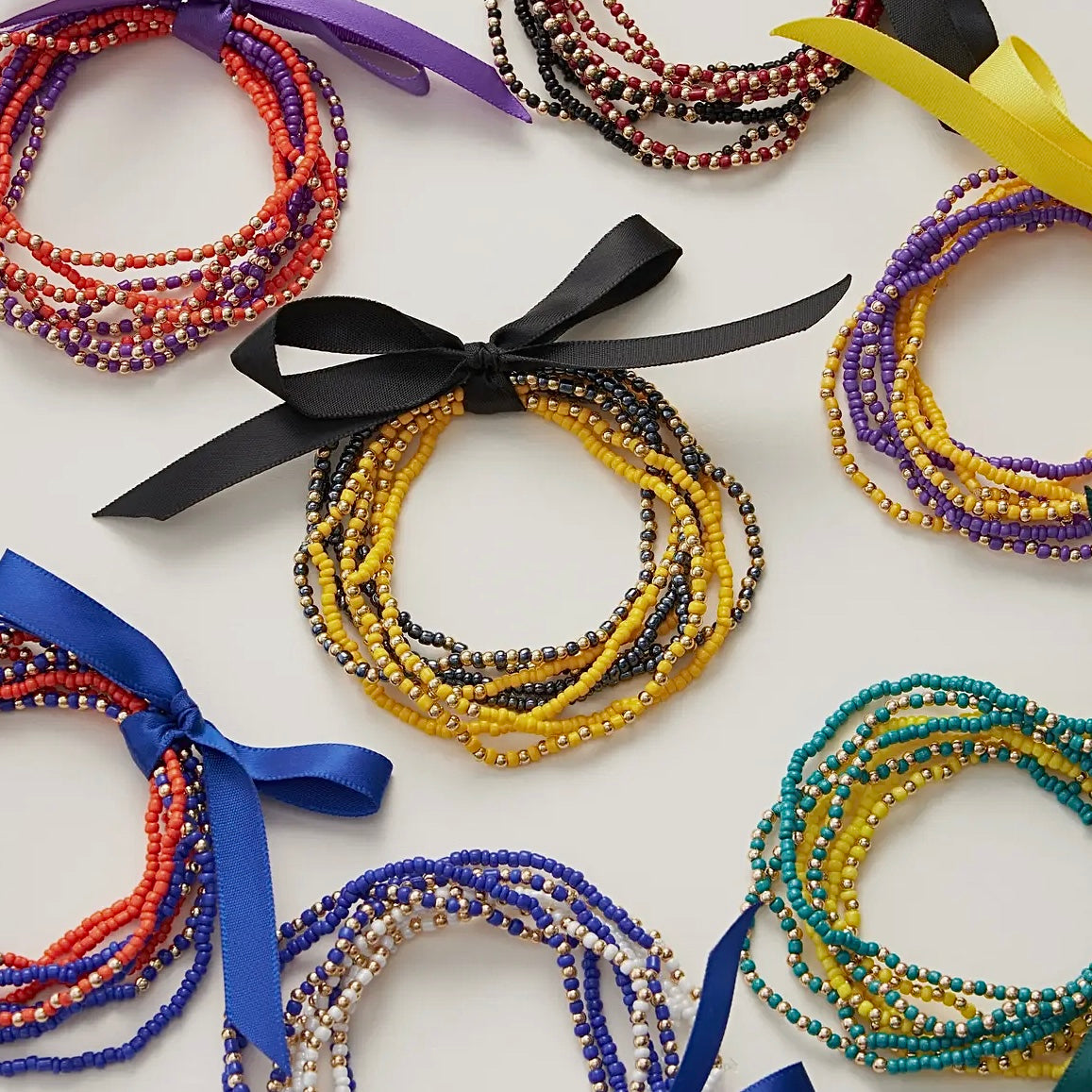 GAMEDAY SEEDBEADED 8PCS BRACELET SET WITH MATCHING RIBBON