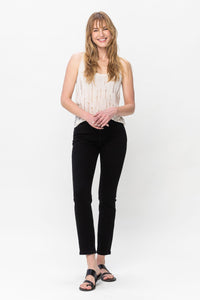 MID RISE BLACK JUDY BLUE SLIM FIT DENIM-PLUS