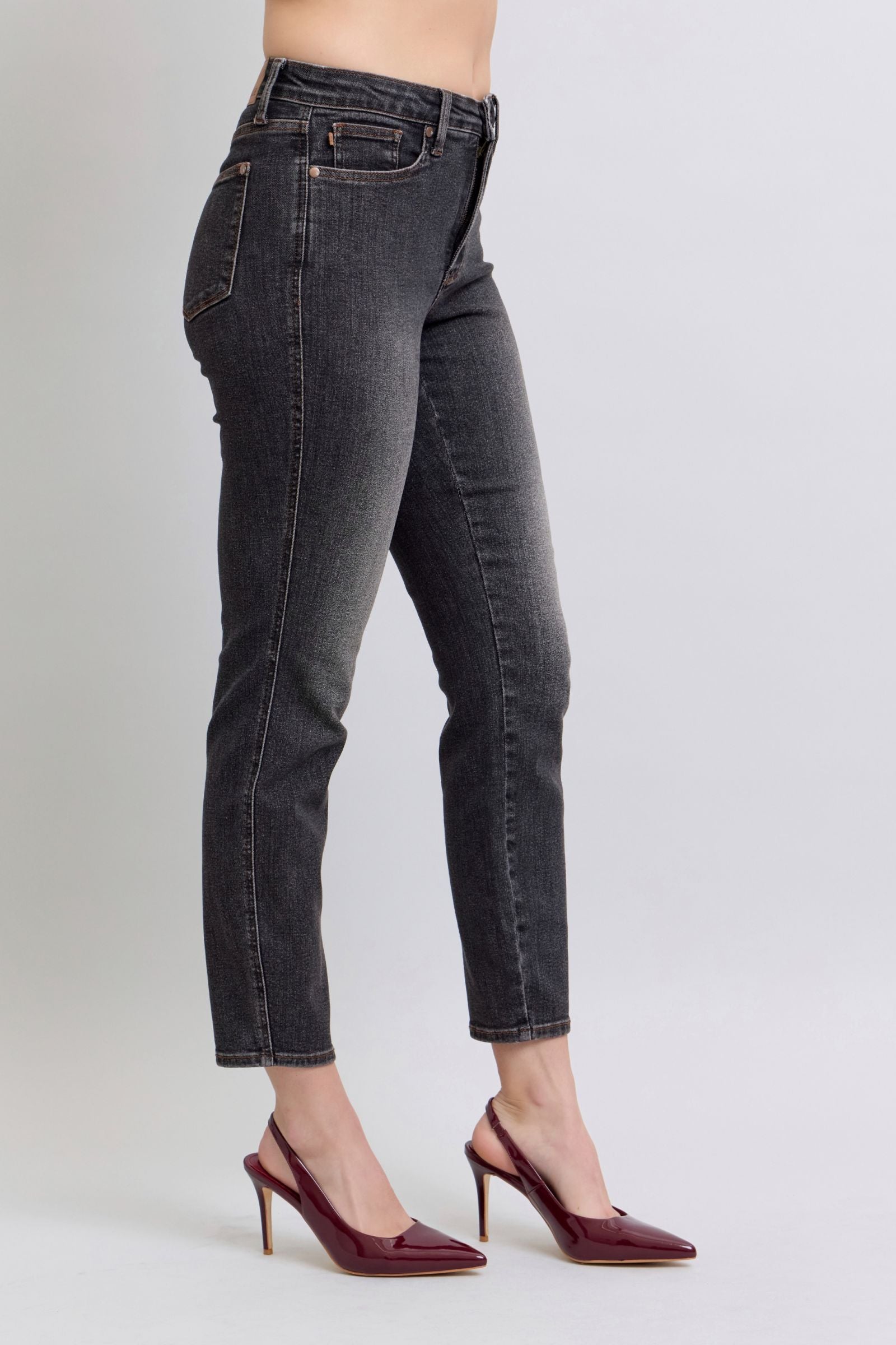 BLACK VINTAGE WASH MID RISE TUMMY CONTROL SLIM FIT JUDY BLUE DENIM