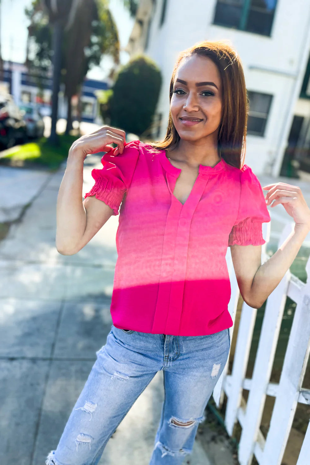 FUCHSIA PINK CRINKLED WOVEN SYNCHED RUCHED SLEEVE TOP