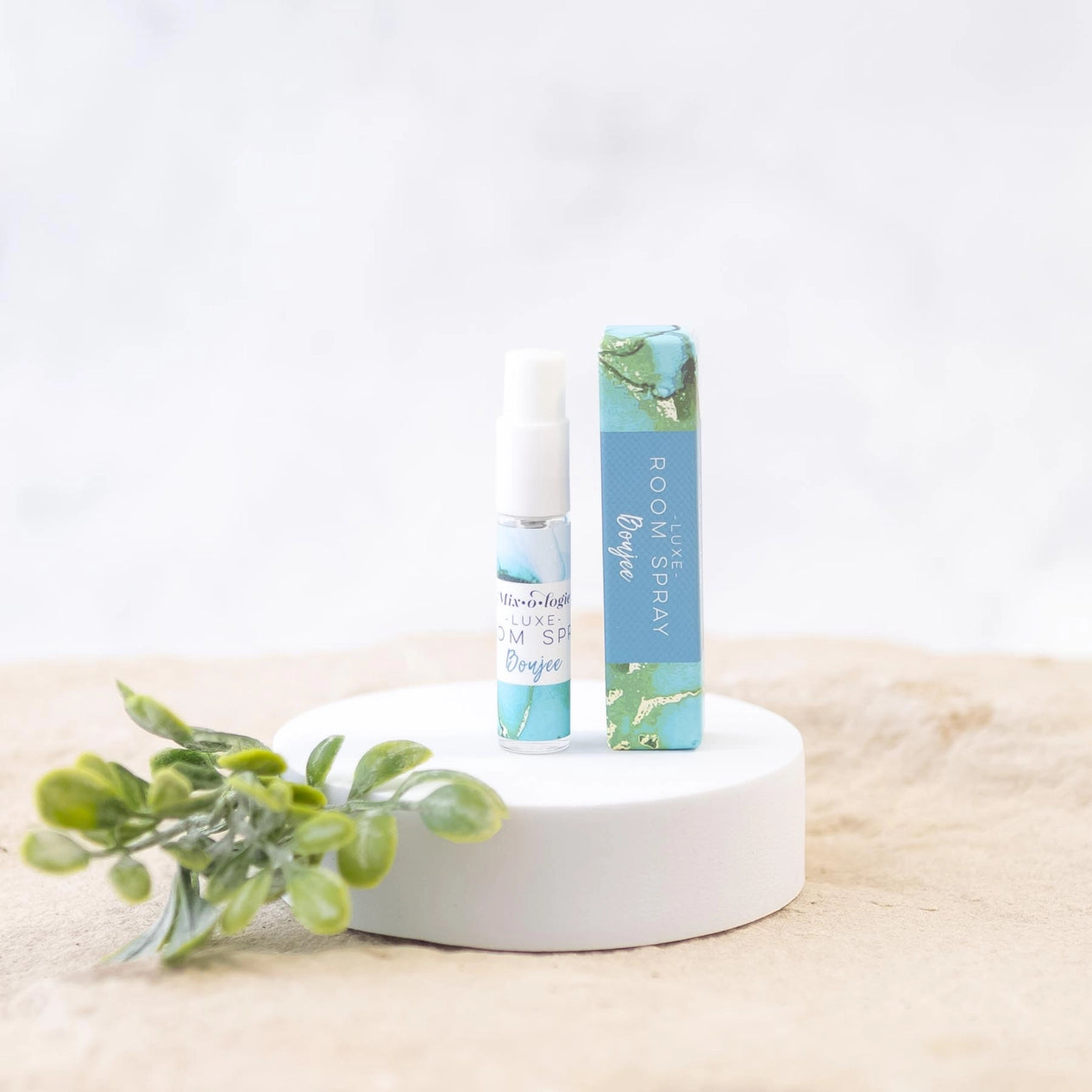 BOUJEE SCENTED MINI ROOM SPRAY BY MIXOLOGIE