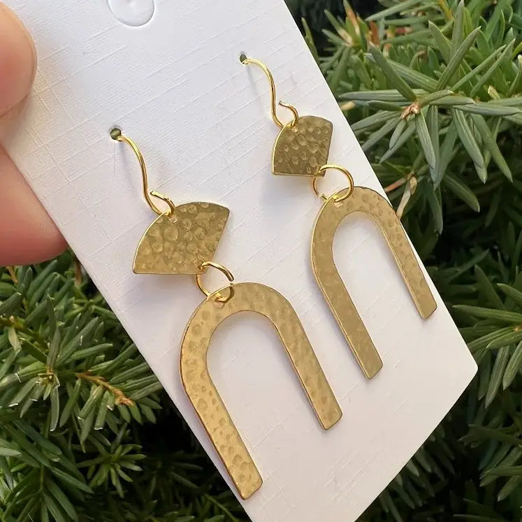 GOLD JOAN METAL BRASS UPSIDE DOWN U SHAPE MODERN STATEMENT HANDMADE BBB EARRINGS