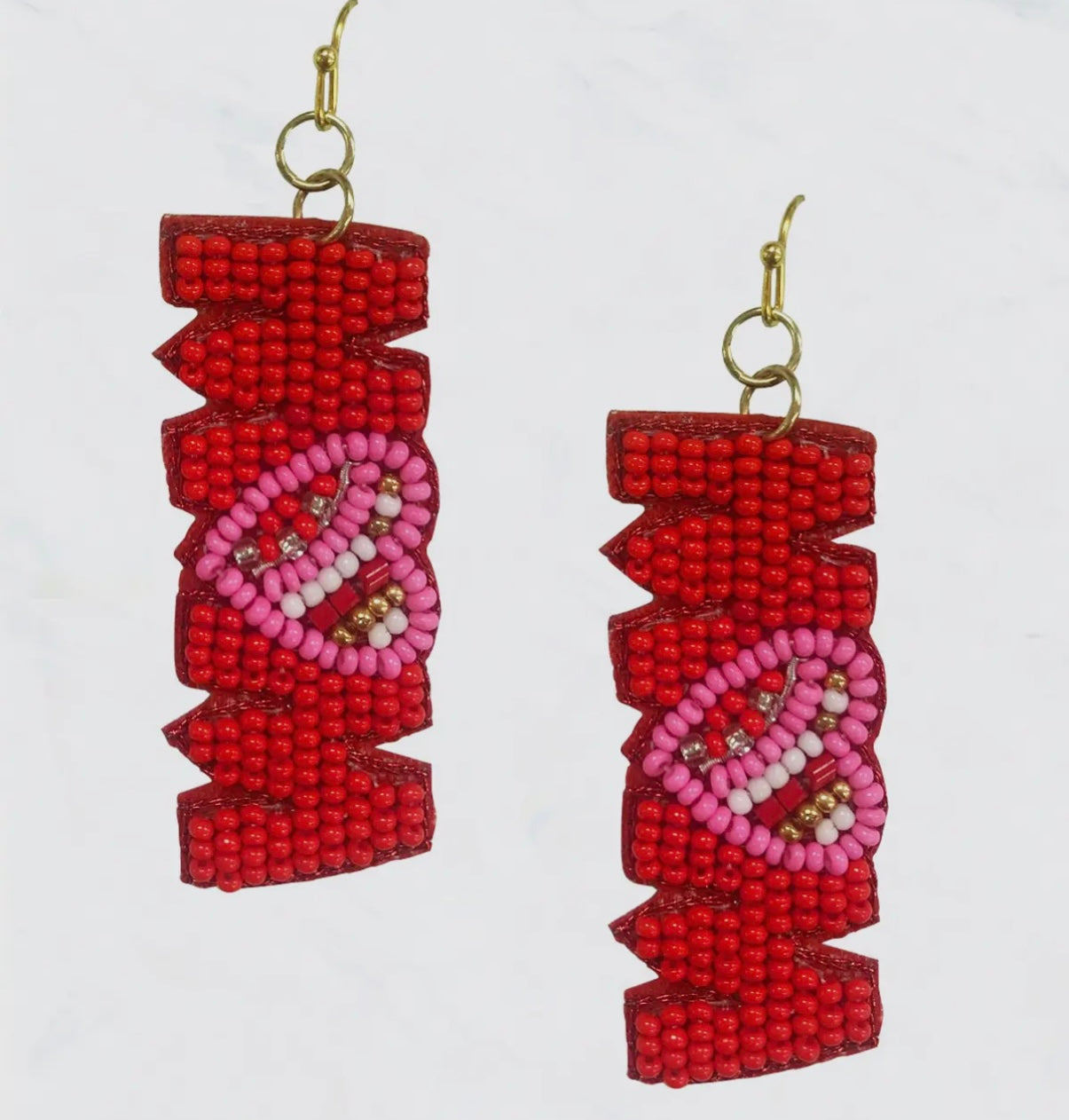 MOM RED SEEDBEAD DANGLE EARRINGS